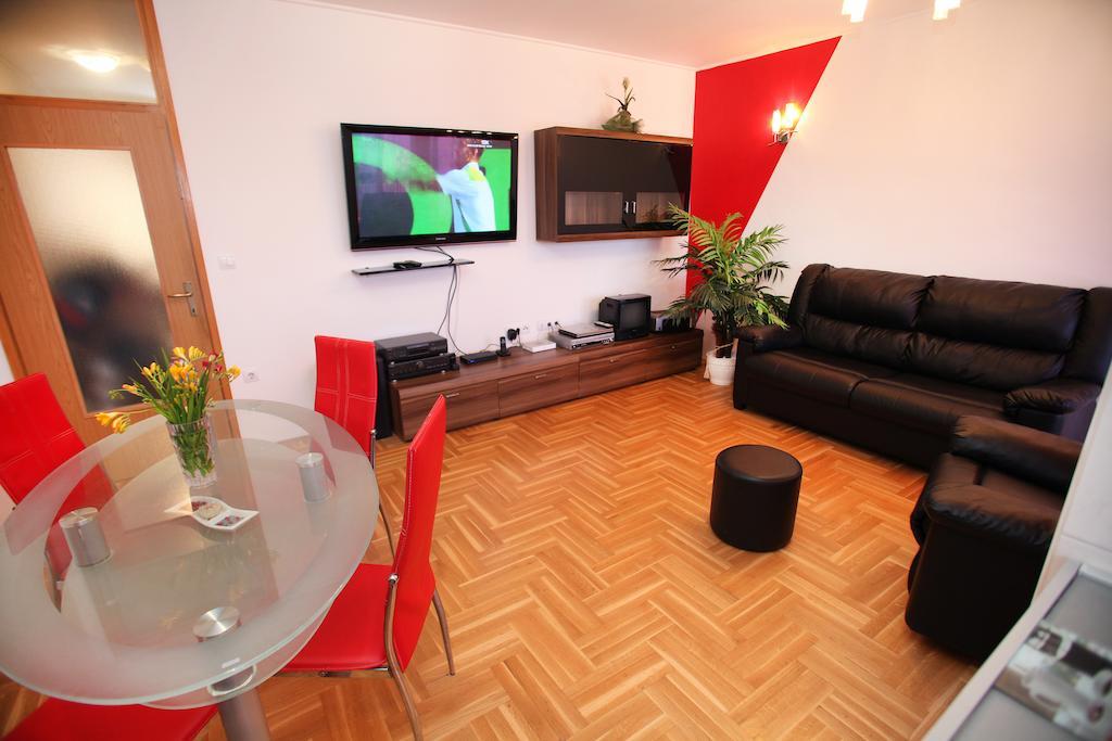 Apartament Marina